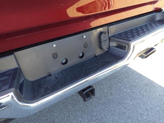 2021 RAM 1500 Big Horn 4x4 Crew Cab 5'7" Box