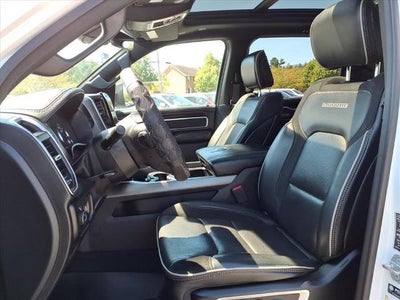 2021 RAM 1500 Laramie 4x4 Crew Cab 5'7" Box