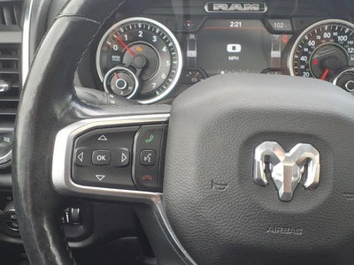 2019 RAM 1500 Laramie 4x4 Crew Cab 5'7" Box