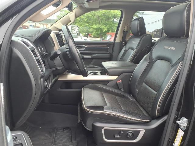 2019 RAM 1500 Laramie 4x4 Crew Cab 5'7" Box