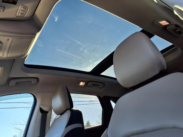 2022 Ford Escape Titanium AWD