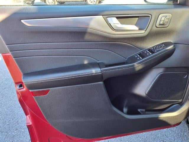 2022 Ford Escape Titanium AWD