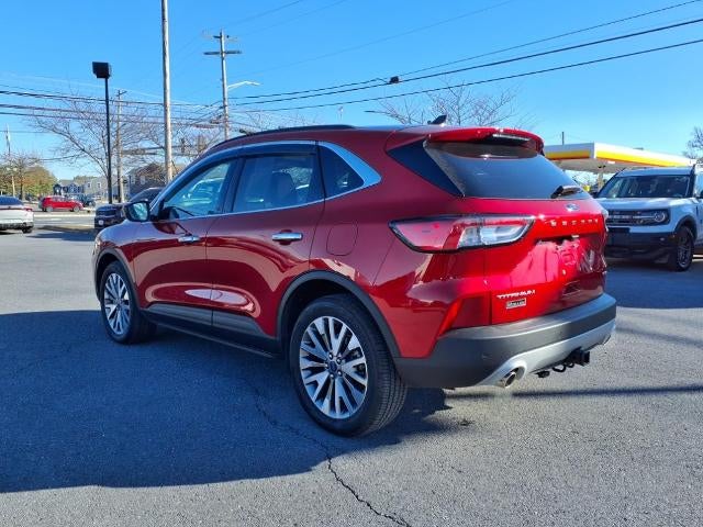 2022 Ford Escape Titanium AWD
