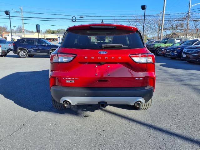 2022 Ford Escape Titanium AWD