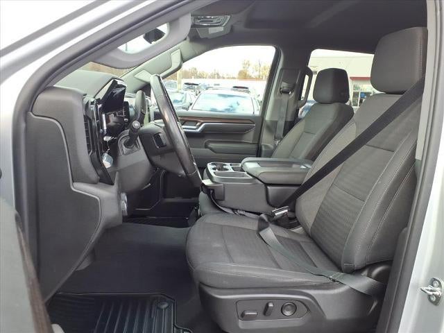 2022 Chevrolet Silverado 1500 Crew Cab Short Box 4-Wheel Drive LT 1LT