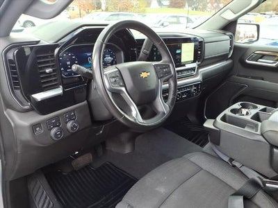 2022 Chevrolet Silverado 1500 Crew Cab Short Box 4-Wheel Drive LT 1LT