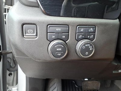 2022 Chevrolet Silverado 1500 Crew Cab Short Box 4-Wheel Drive LT 1LT