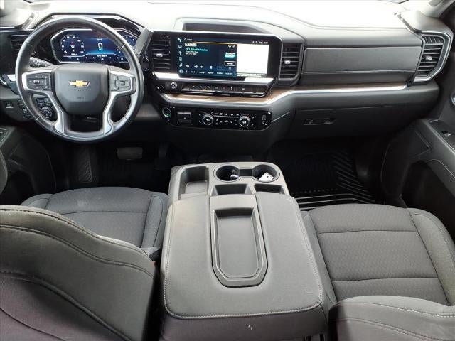 2022 Chevrolet Silverado 1500 Crew Cab Short Box 4-Wheel Drive LT 1LT