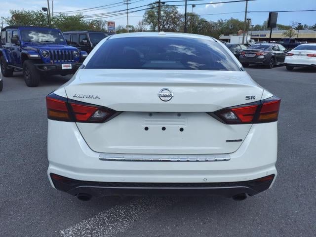 2021 Nissan Altima 2.0 SR Sedan