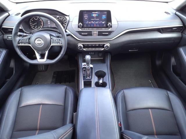 2021 Nissan Altima 2.0 SR Sedan