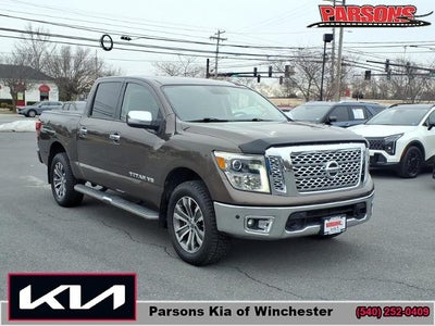2019 Nissan Titan 4x4 Crew Cab SL