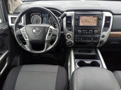 2019 Nissan Titan 4x4 Crew Cab SL