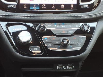 2023 Chrysler Pacifica Touring L AWD