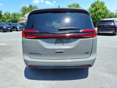 2023 Chrysler Pacifica Touring L AWD