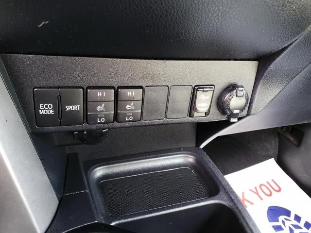 2016 Toyota RAV4 AWD 4dr Limited (GS)