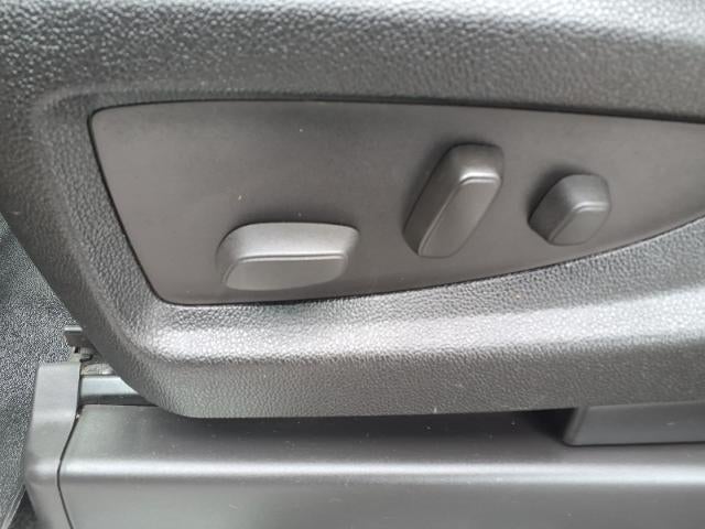 2014 Chevrolet Silverado 1500 Crew Cab Short Box 4-Wheel Drive LT w/2LT