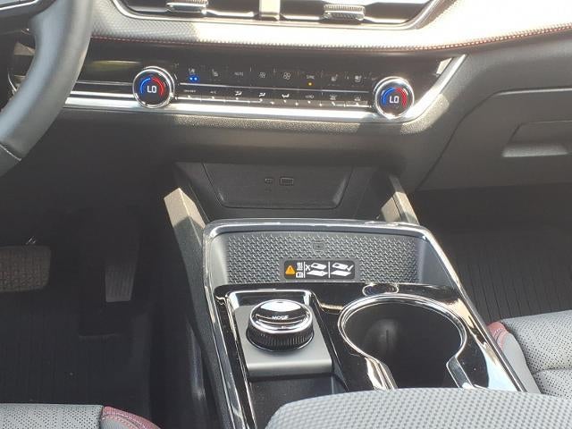 2025 Chevrolet Equinox AWD RS