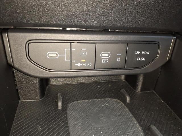 2025 Kia K4 GT-Line Turbo FWD