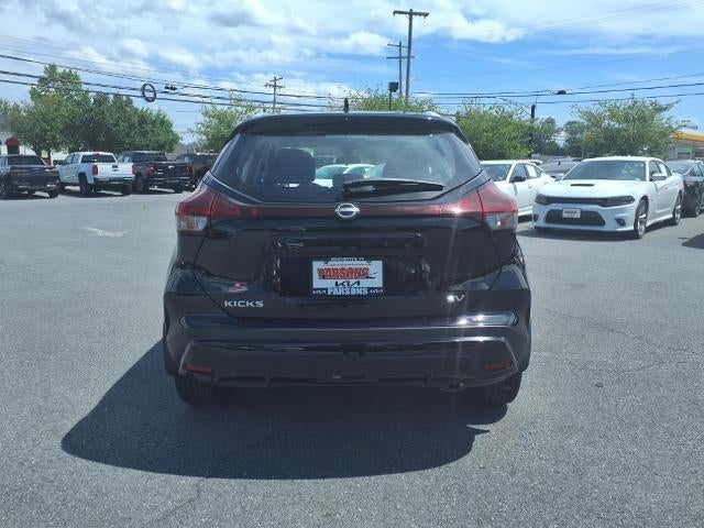 2024 Nissan Kicks SV FWD