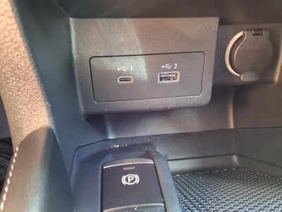 2024 Nissan Kicks SR FWD