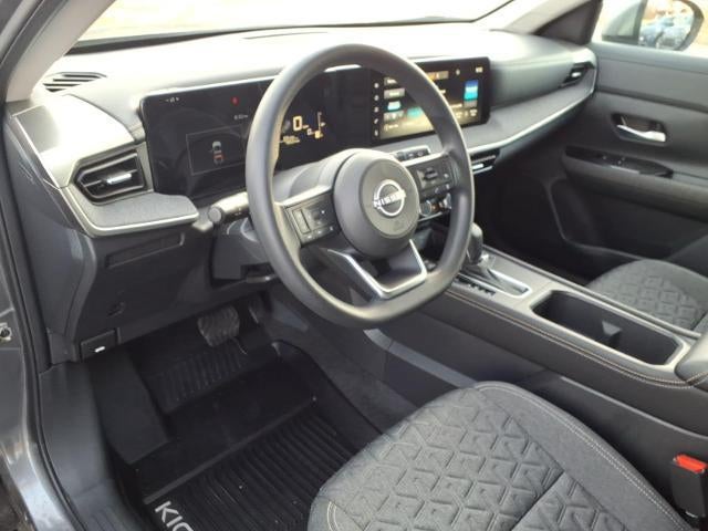 2025 Nissan Kicks SV AWD
