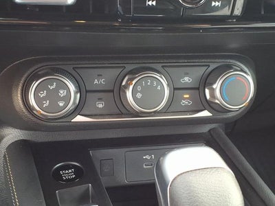 2025 Nissan Kicks SV AWD