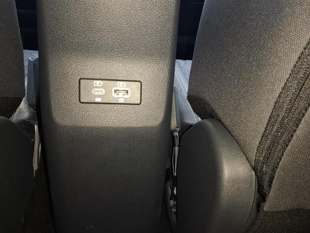 2025 Nissan Kicks SV AWD