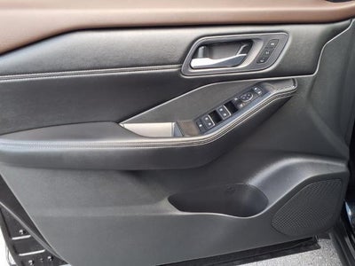 2023 Nissan Rogue FWD SL *Ltd Avail*