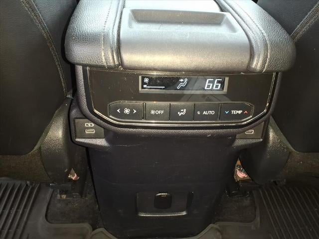 2024 Toyota Grand Highlander XLE AWD (Natl)