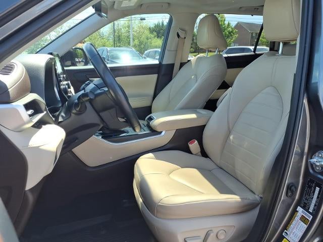 2021 Toyota Highlander XLE AWD (Natl)