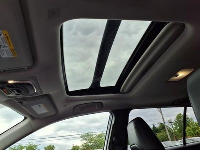 2024 Toyota Corolla Cross XLE 4WD (Natl)