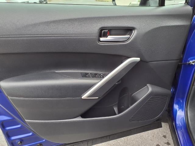 2024 Toyota Corolla Cross XLE 4WD (Natl)