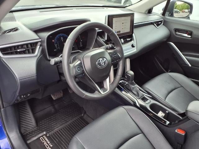2024 Toyota Corolla Cross XLE 4WD (Natl)
