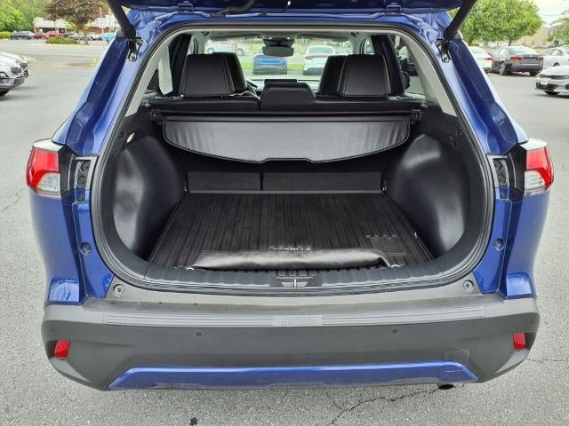 2024 Toyota Corolla Cross XLE 4WD (Natl)