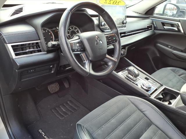 2022 Mitsubishi Outlander SE Launch Edition S-AWC