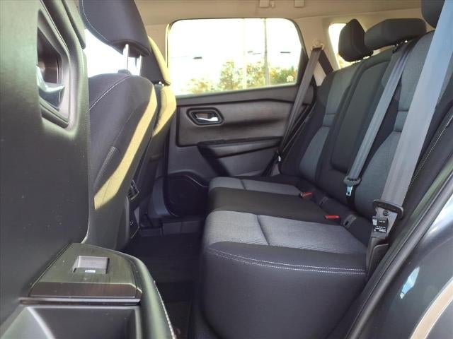 2024 Nissan Rogue AWD SV