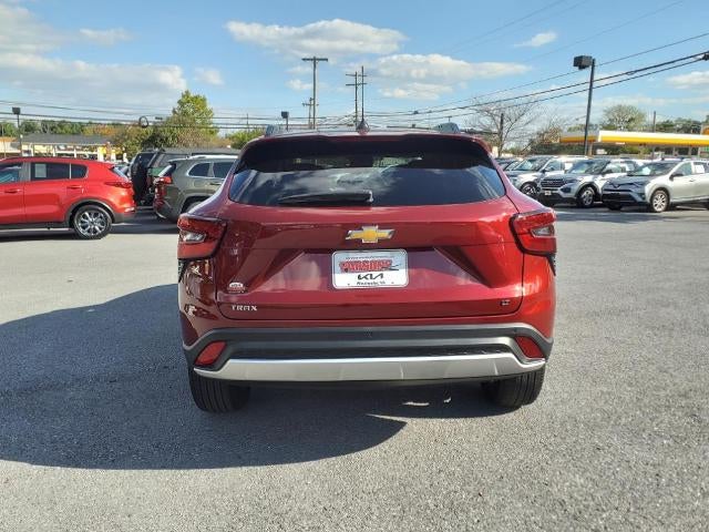 2024 Chevrolet Trax FWD 4dr LT