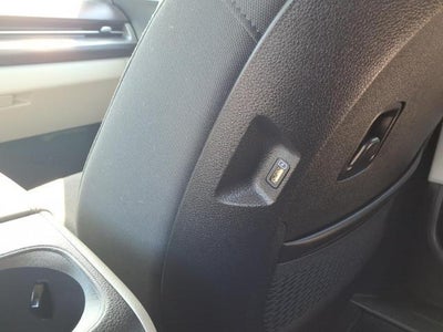 2022 Kia Carnival LX FWD