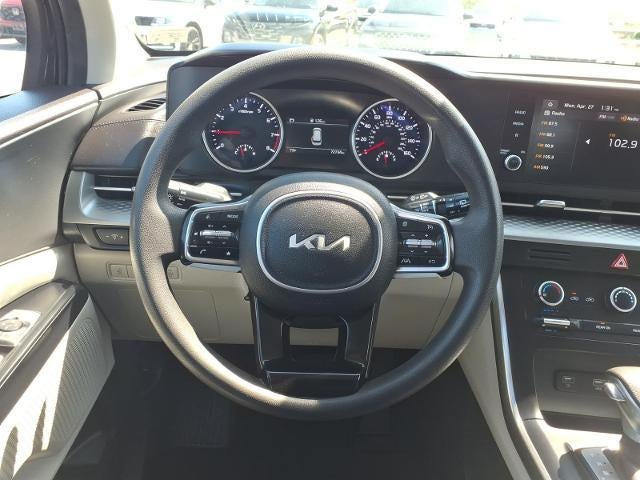2022 Kia Carnival LX FWD