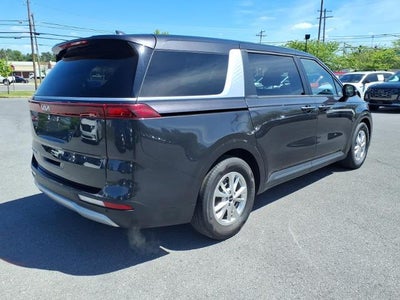 2022 Kia Carnival LX FWD