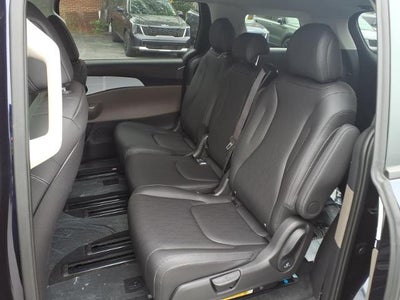 2026 Kia Carnival LXS FWD