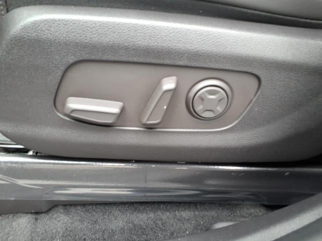 2026 Kia Carnival LXS FWD