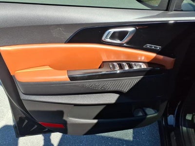 2023 Kia Carnival SX Prestige FWD