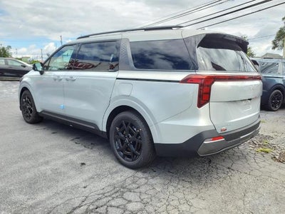 2025 Kia Carnival SX FWD