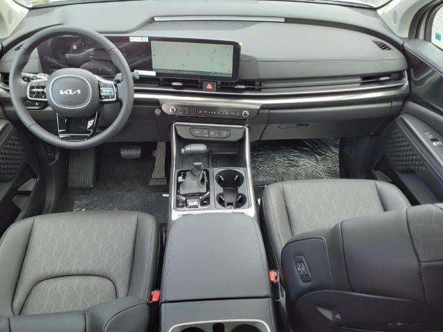 2025 Kia Carnival SX FWD
