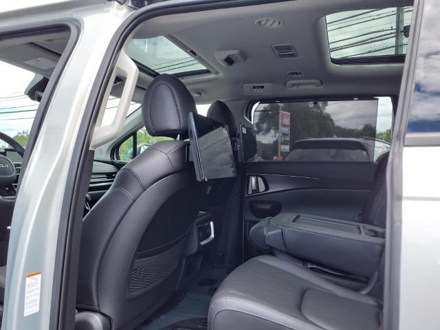 2025 Kia Carnival SX FWD