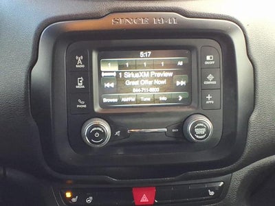 2017 Jeep Renegade Deserthawk 4x4 *Ltd Avail*