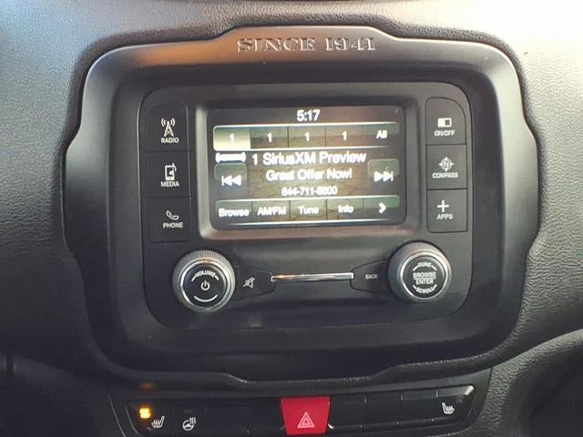 2017 Jeep Renegade Deserthawk 4x4 *Ltd Avail*