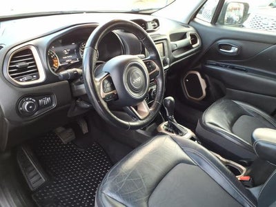 2017 Jeep Renegade Deserthawk 4x4 *Ltd Avail*